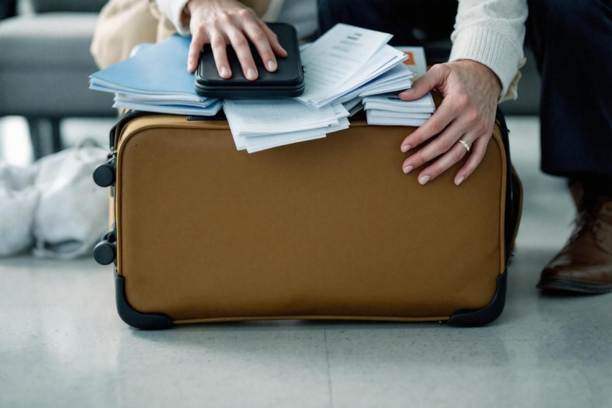 « Vacances à Bali annulées pour un problème de passeport : le couple attaque son agence de voyages »